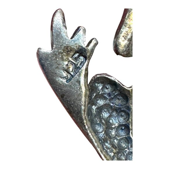 Vintage 925 sterling silver vintage marcasite Frog brooch black gem eyes pin - Picture 4 of 6